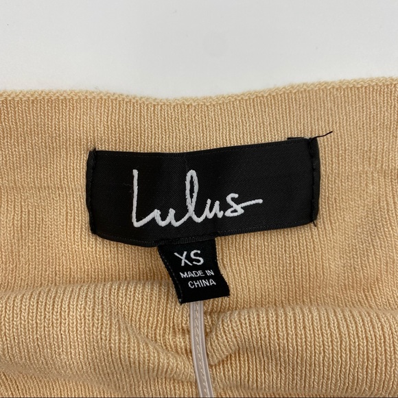 Lulu’s Ruched Stretch Tank Top - Picture 3 of 5